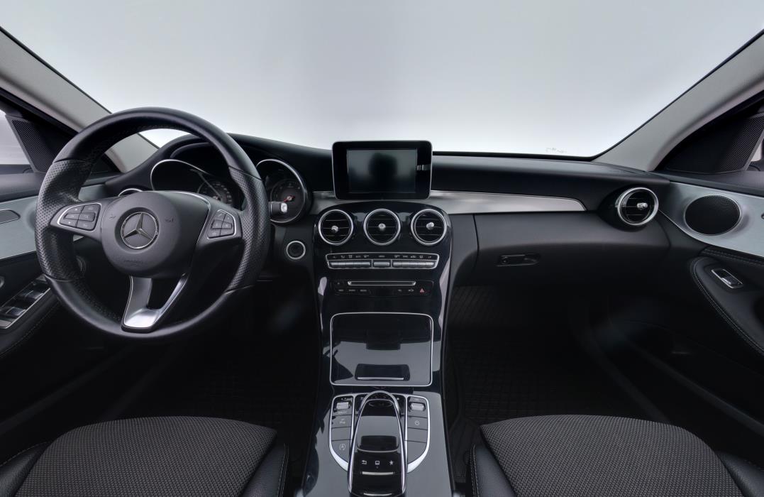 Mercedes-Benz C 2015