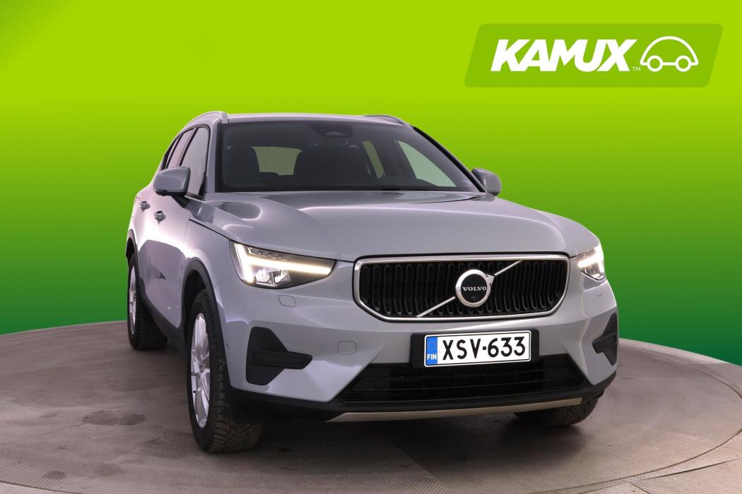 Volvo XC40 2025