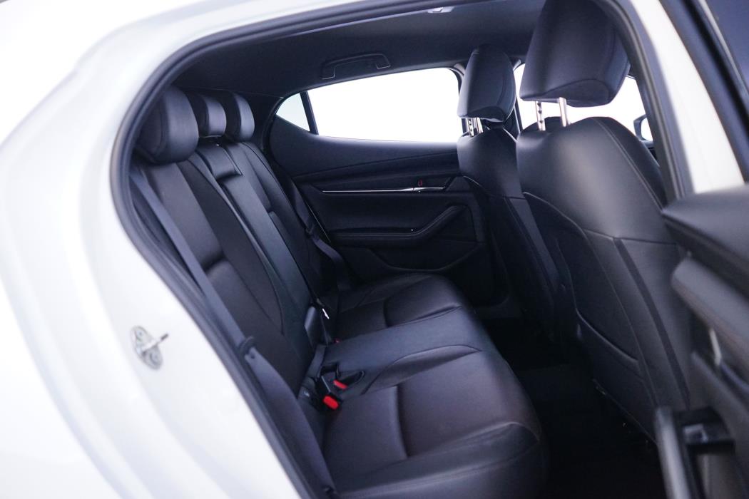 Mazda 3 2019