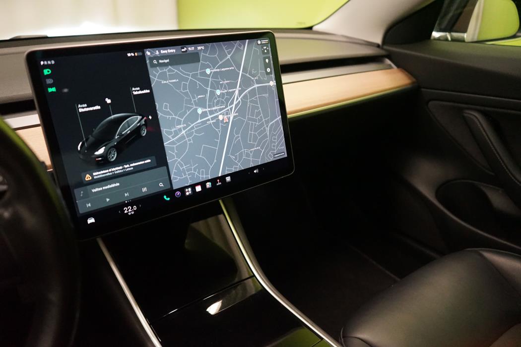 Tesla Model 3 2019