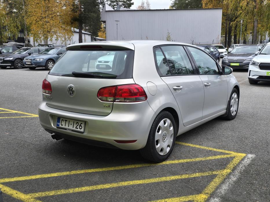 Volkswagen Golf 2010