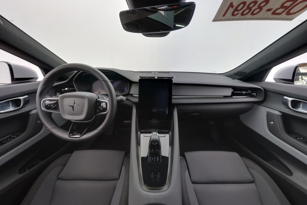 Polestar 2 2023