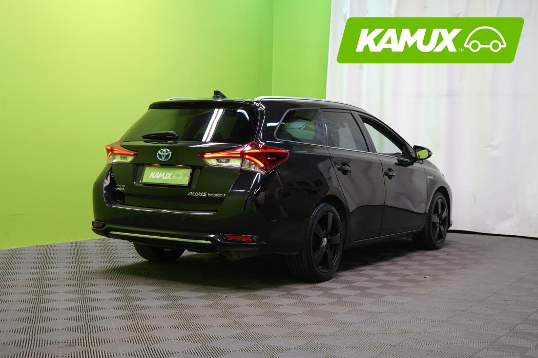 Toyota Auris 2016