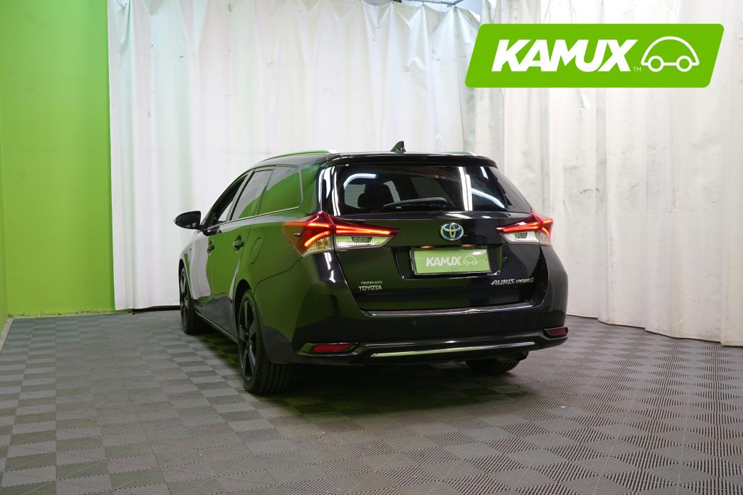 Toyota Auris 2016