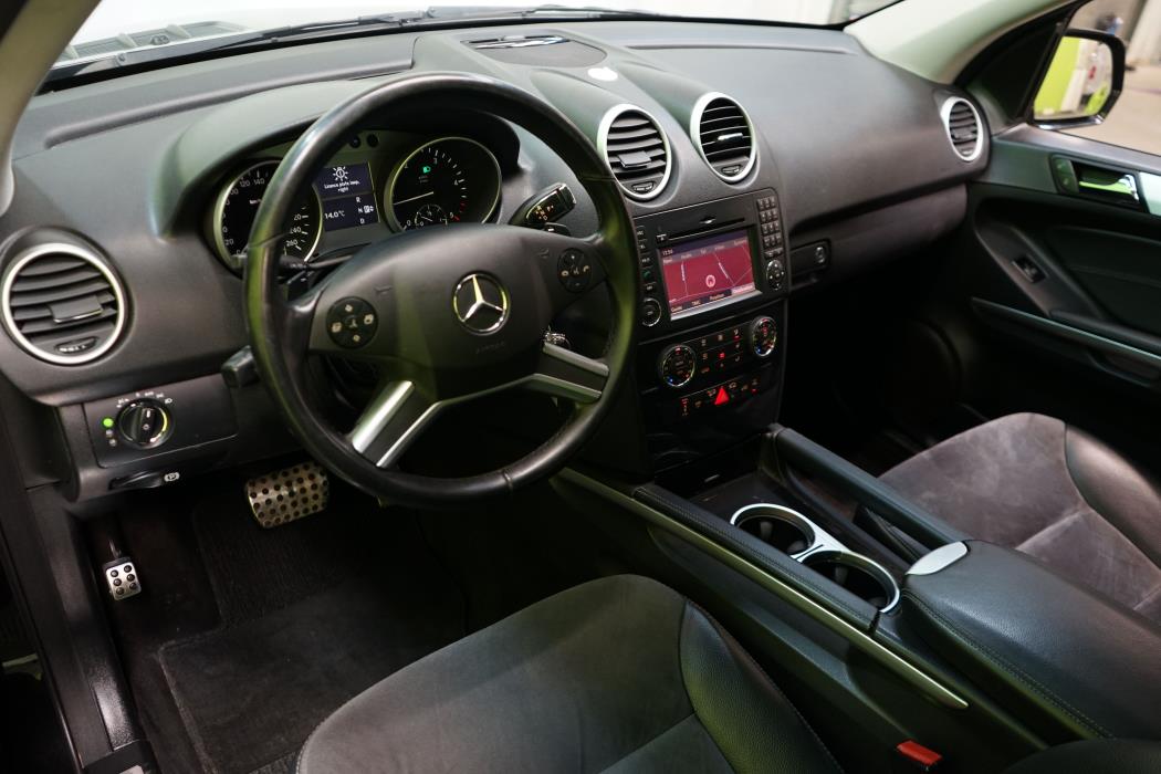 Mercedes-Benz ML 2010