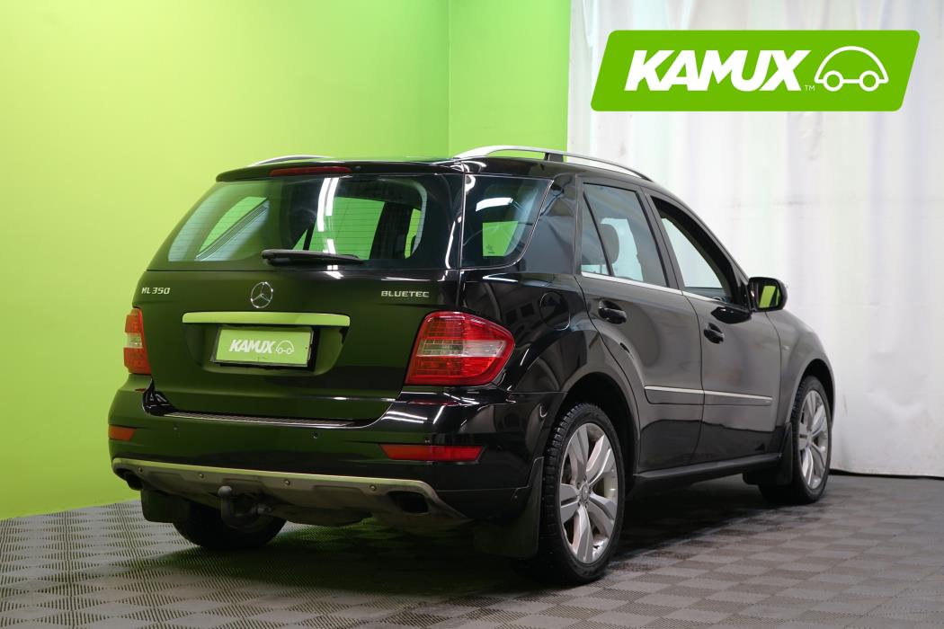 Mercedes-Benz ML 2010