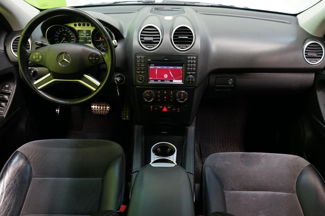 Mercedes-Benz ML 2010