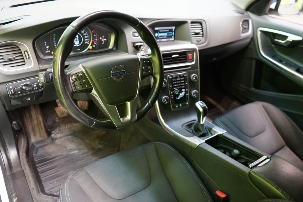 Volvo V60 2017