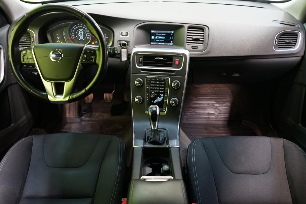 Volvo V60 2017