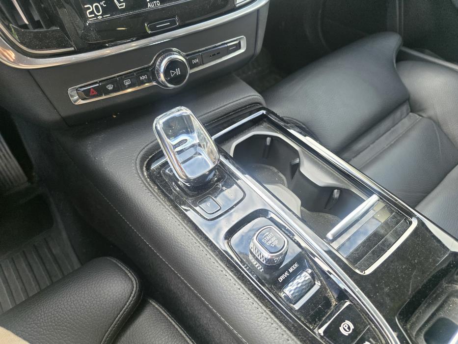 Volvo V90 2021