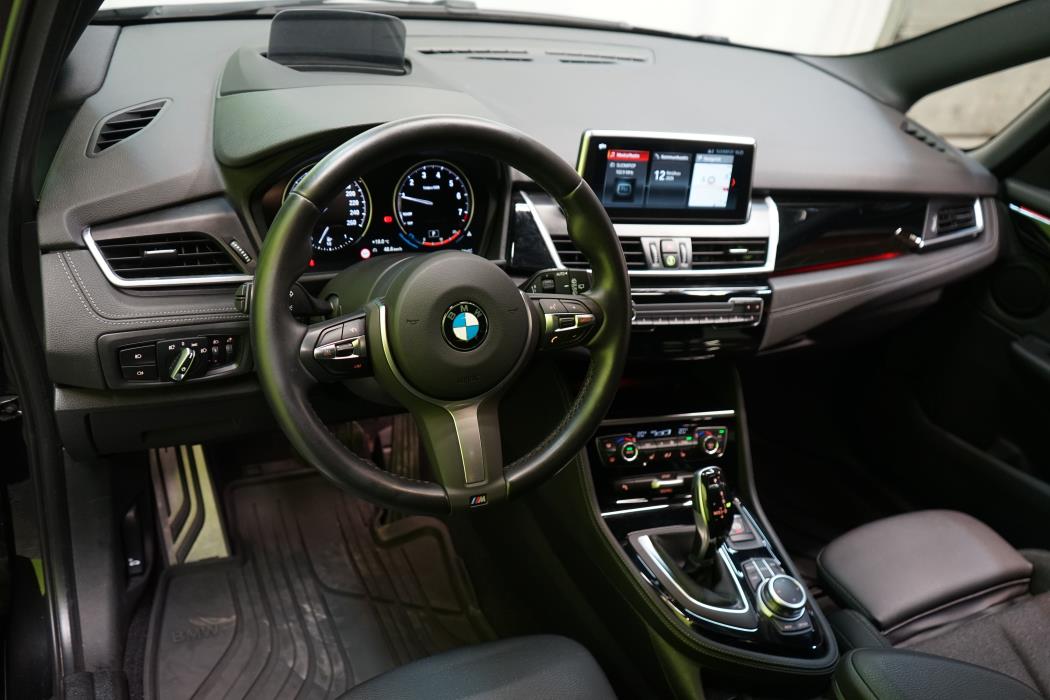 BMW 218 2020