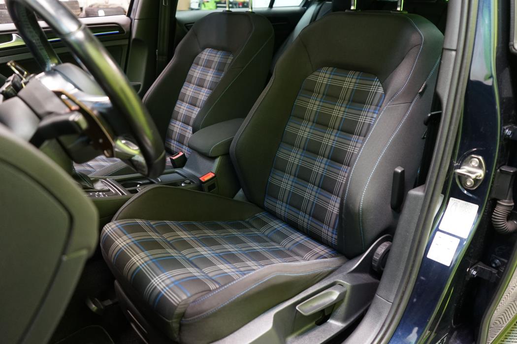 Volkswagen Golf 2016