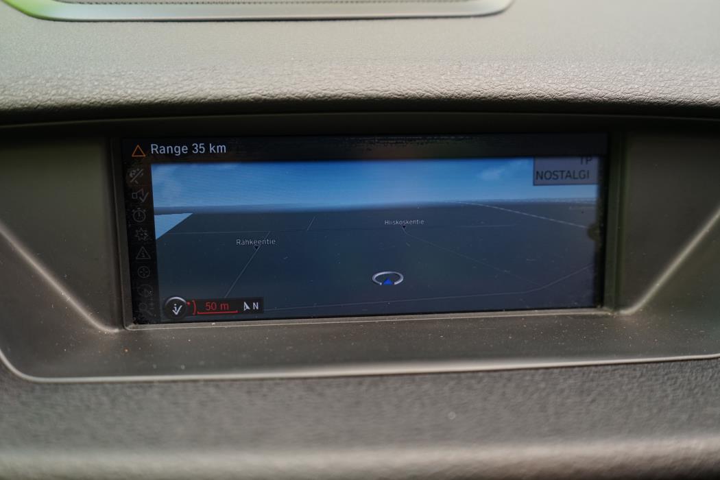 BMW X1 2012