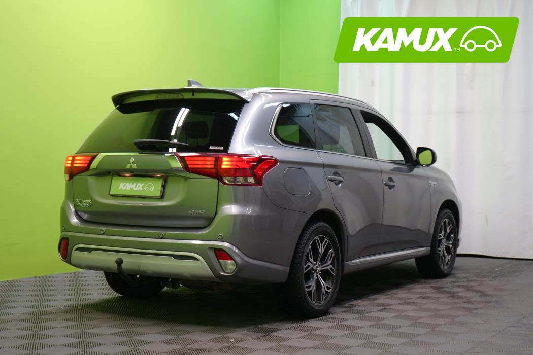 Mitsubishi Outlander PHEV 2020