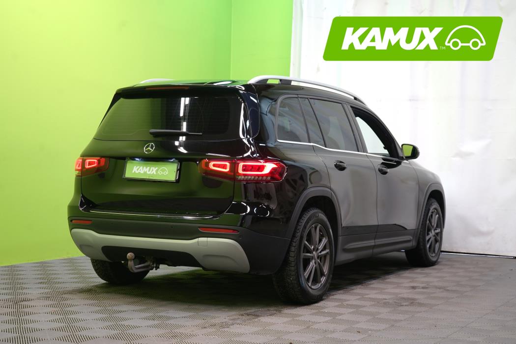 Mercedes-Benz GLB 2021