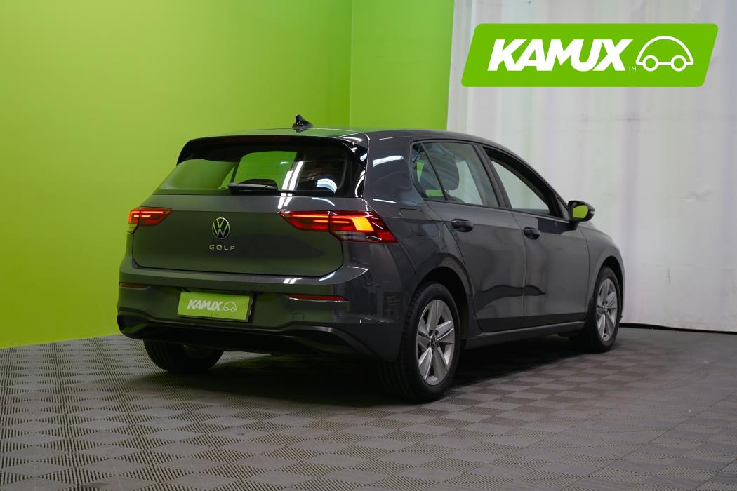 Volkswagen Golf 2021