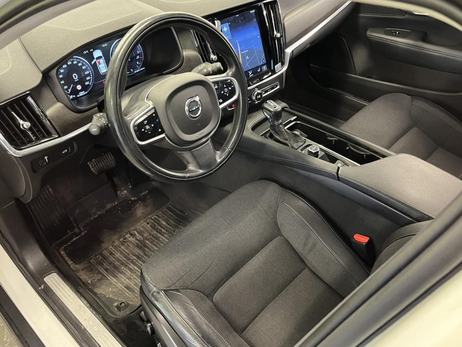 Volvo V90 Cross Country 2017