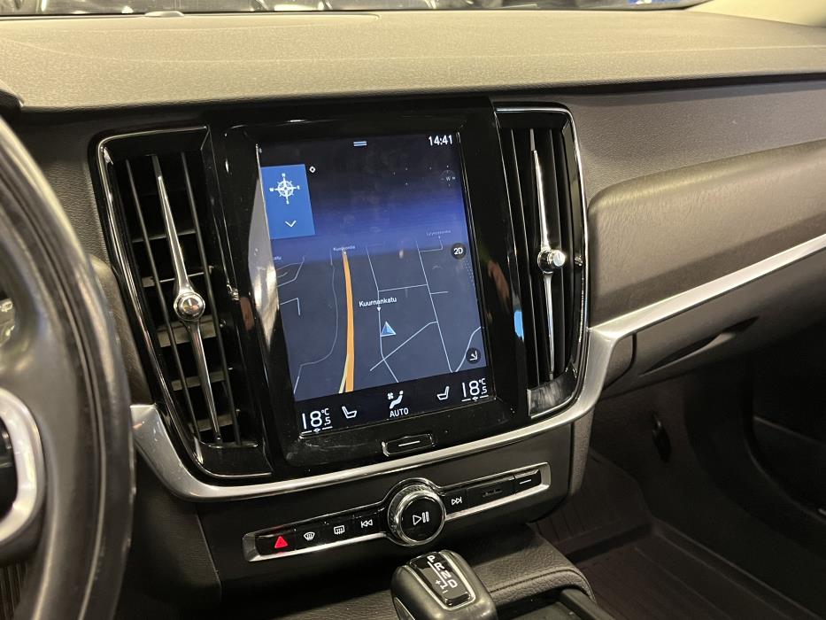 Volvo V90 Cross Country 2017