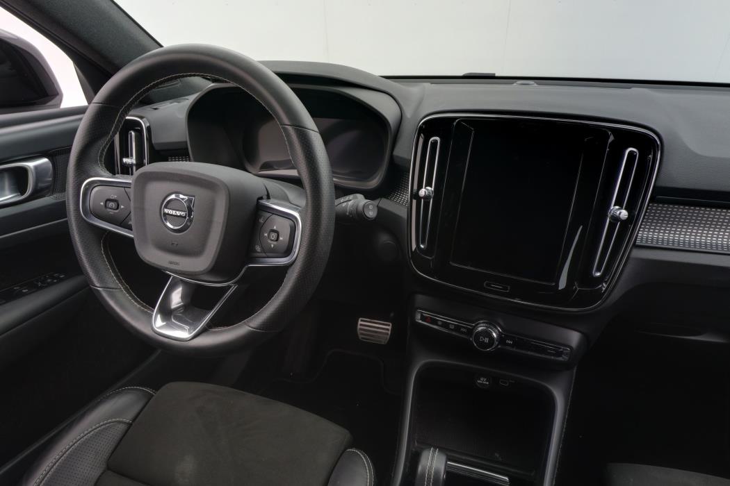 Volvo XC40 2021