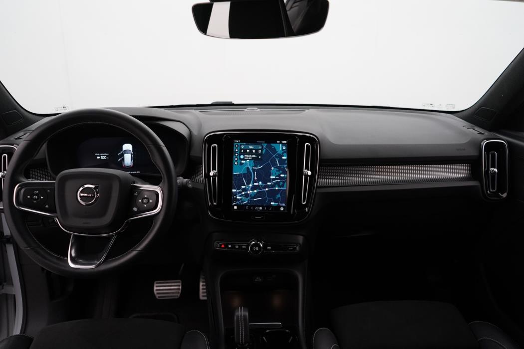 Volvo XC40 2021