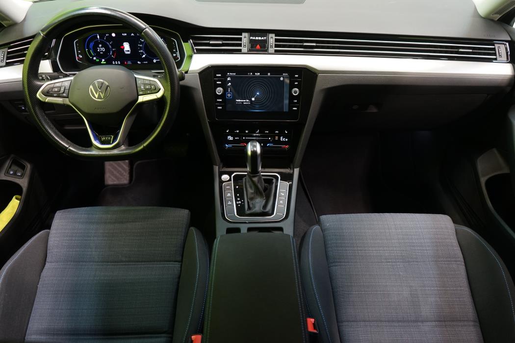 Volkswagen Passat 2022