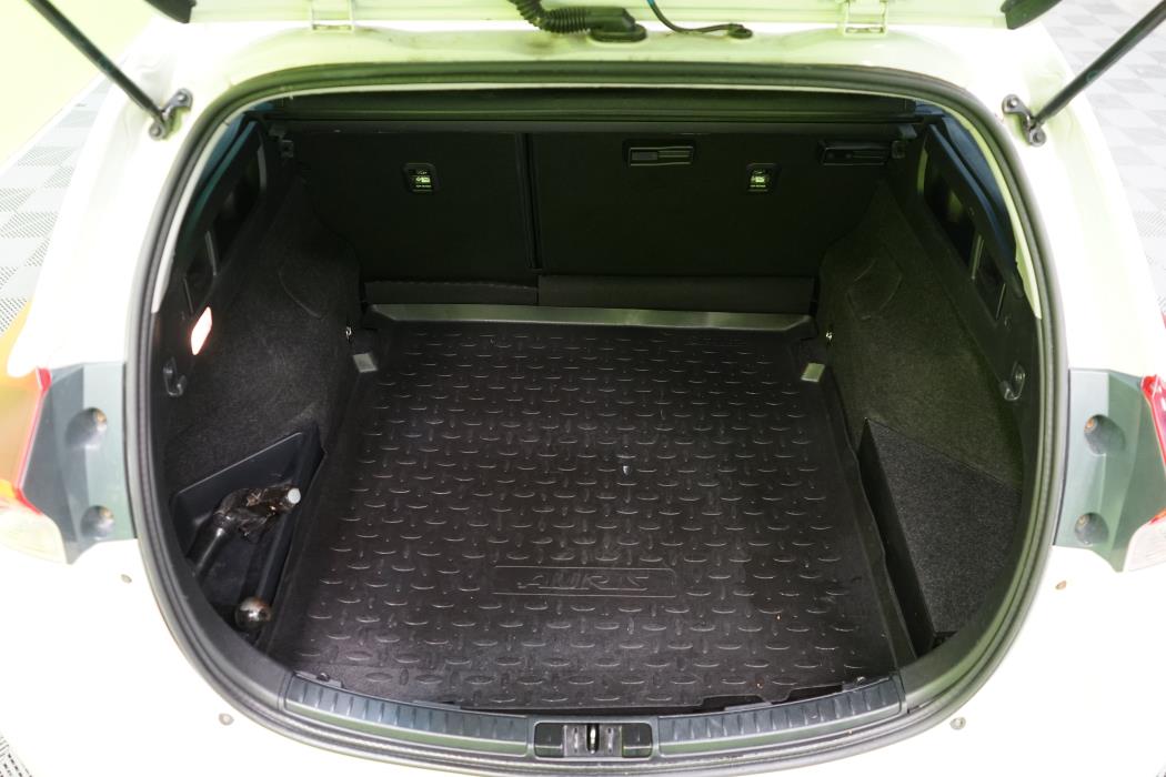 Toyota Auris 2017