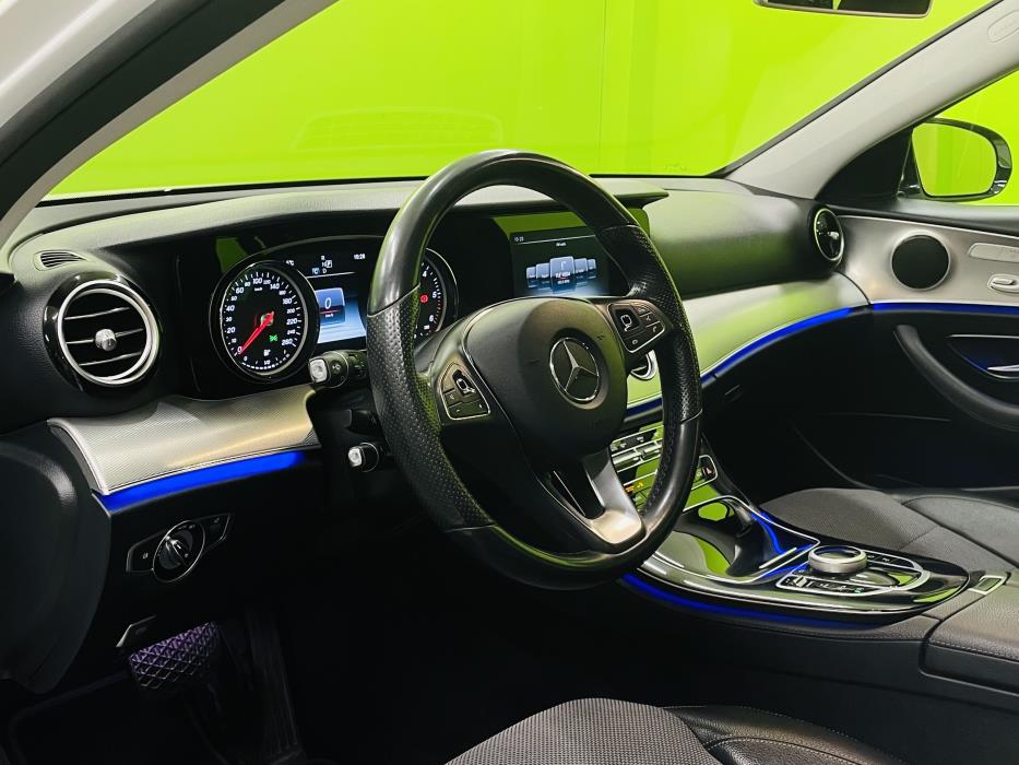 Mercedes-Benz E 2017