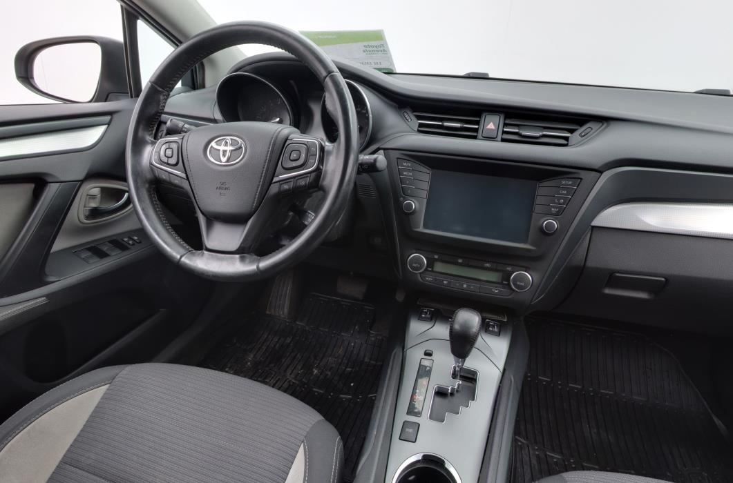 Toyota Avensis 2017