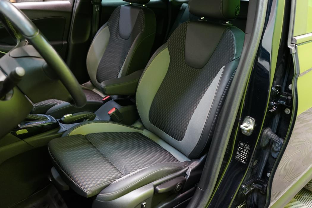 Opel Crossland X 2019