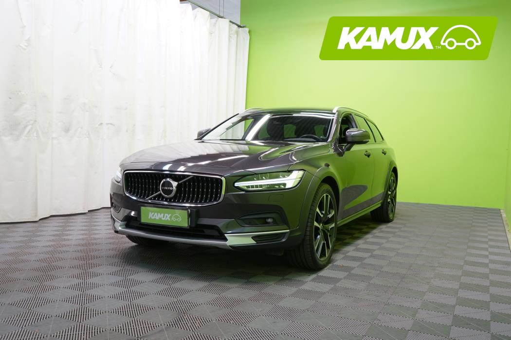 Volvo V90 Cross Country 2023