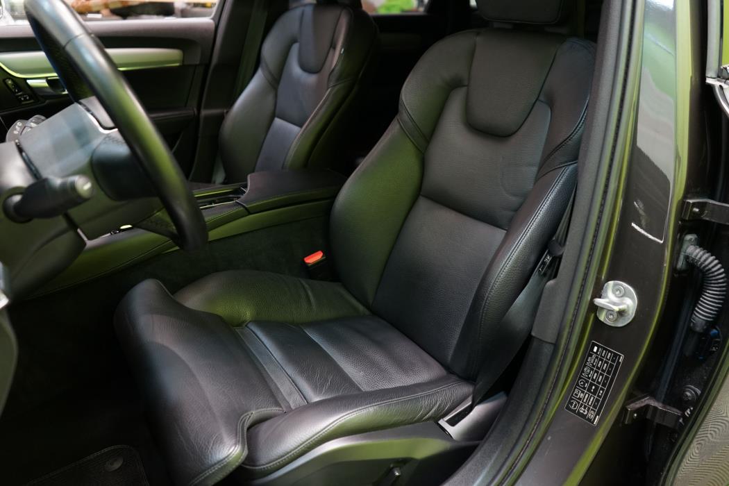 Volvo V90 Cross Country 2023