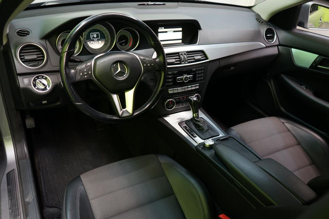 Mercedes-Benz C 2012