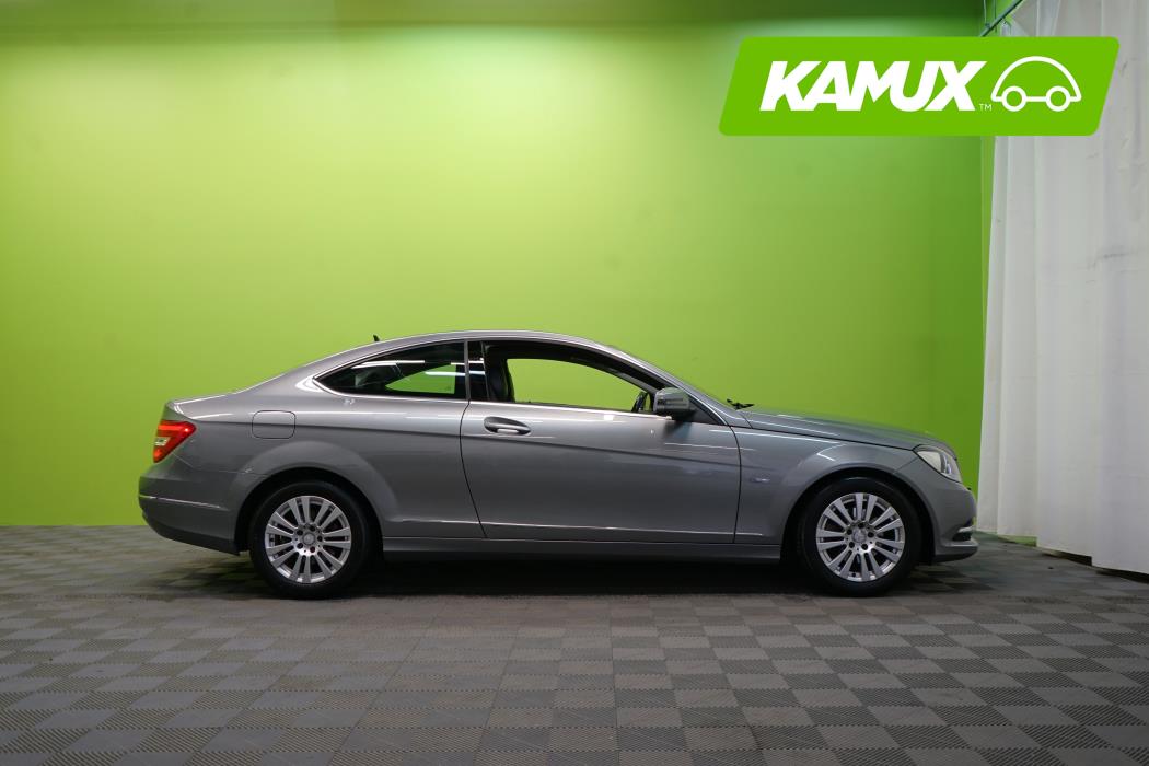 Mercedes-Benz C 2012