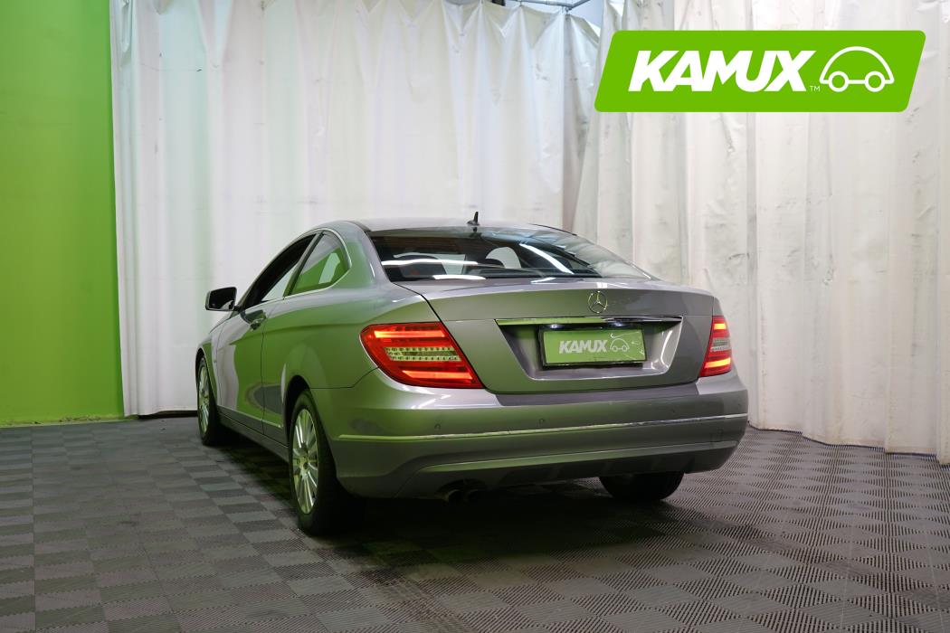 Mercedes-Benz C 2012