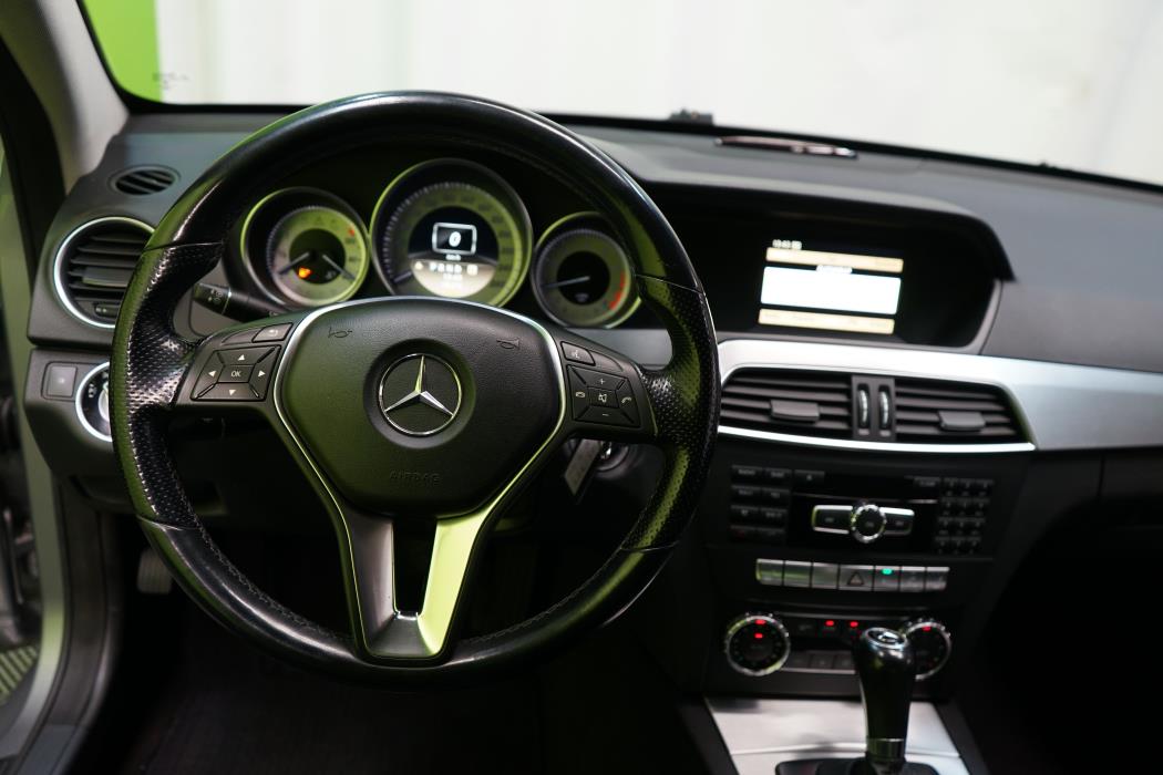 Mercedes-Benz C 2012