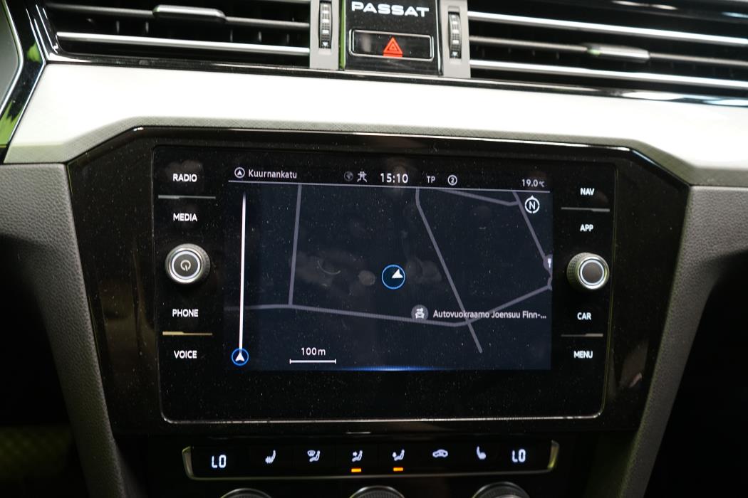 Volkswagen Passat 2021