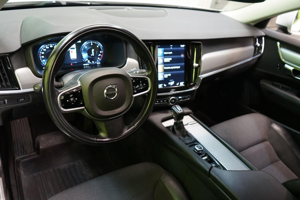 Volvo V90 Cross Country 2020