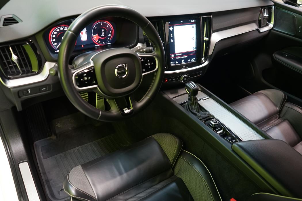 Volvo V60 2019