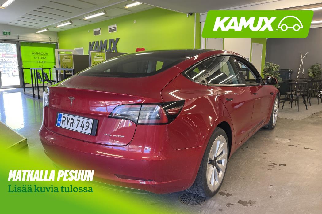 Tesla Model 3 2023