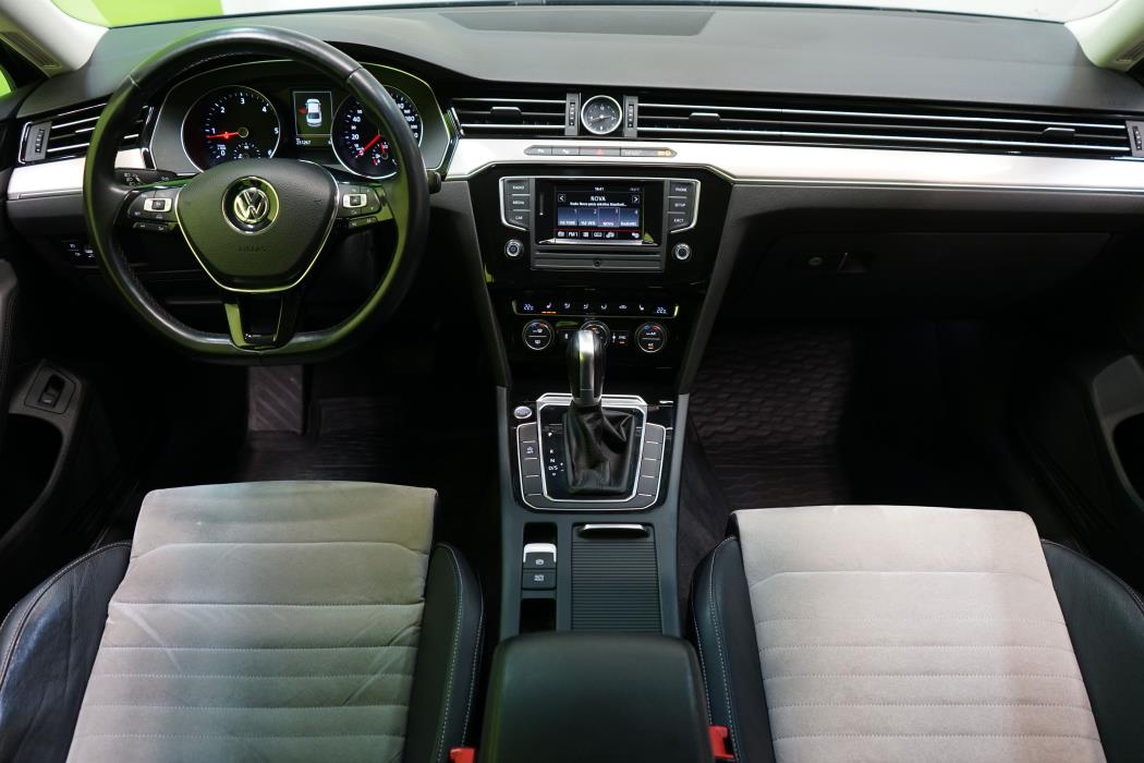 Volkswagen Passat 2015