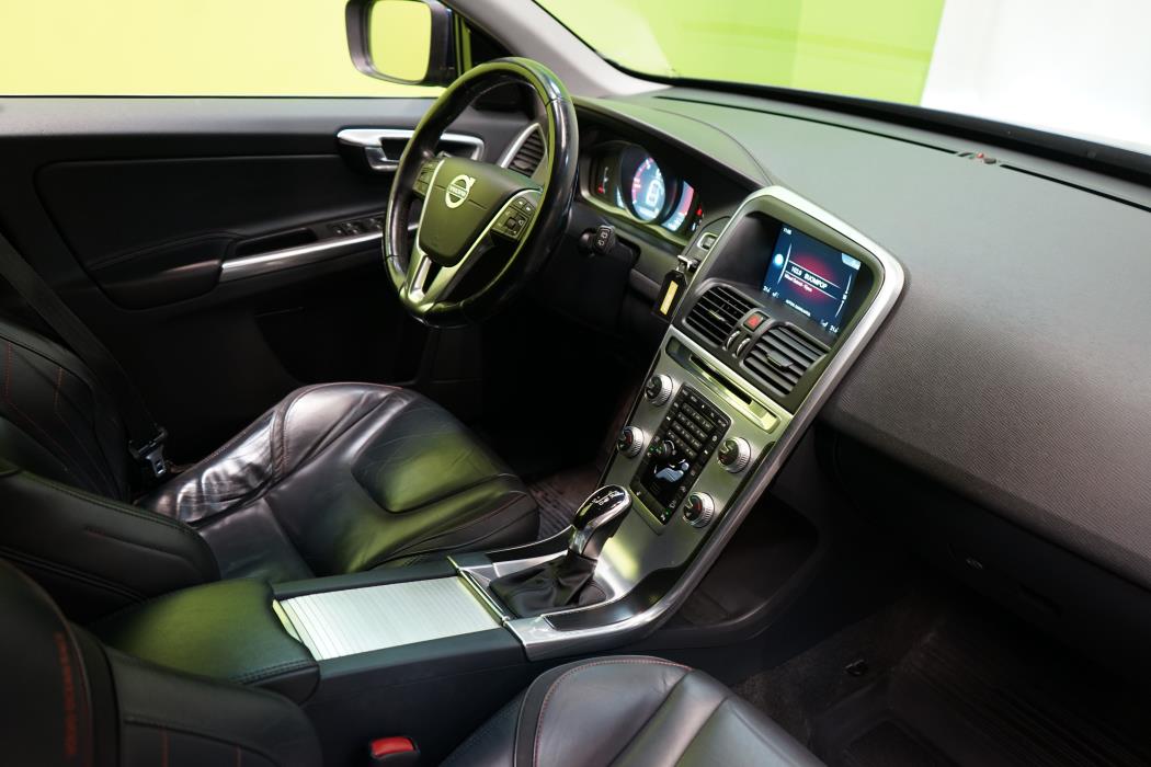 Volvo XC60 2015