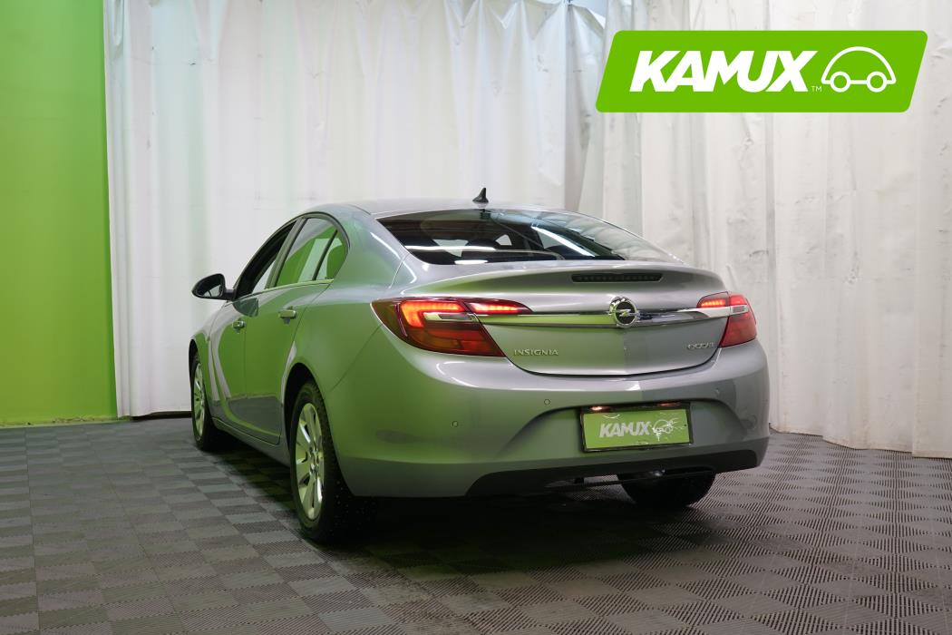 Opel Insignia 2015