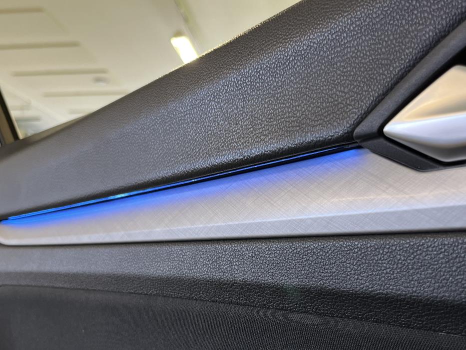 Volkswagen Golf 2021