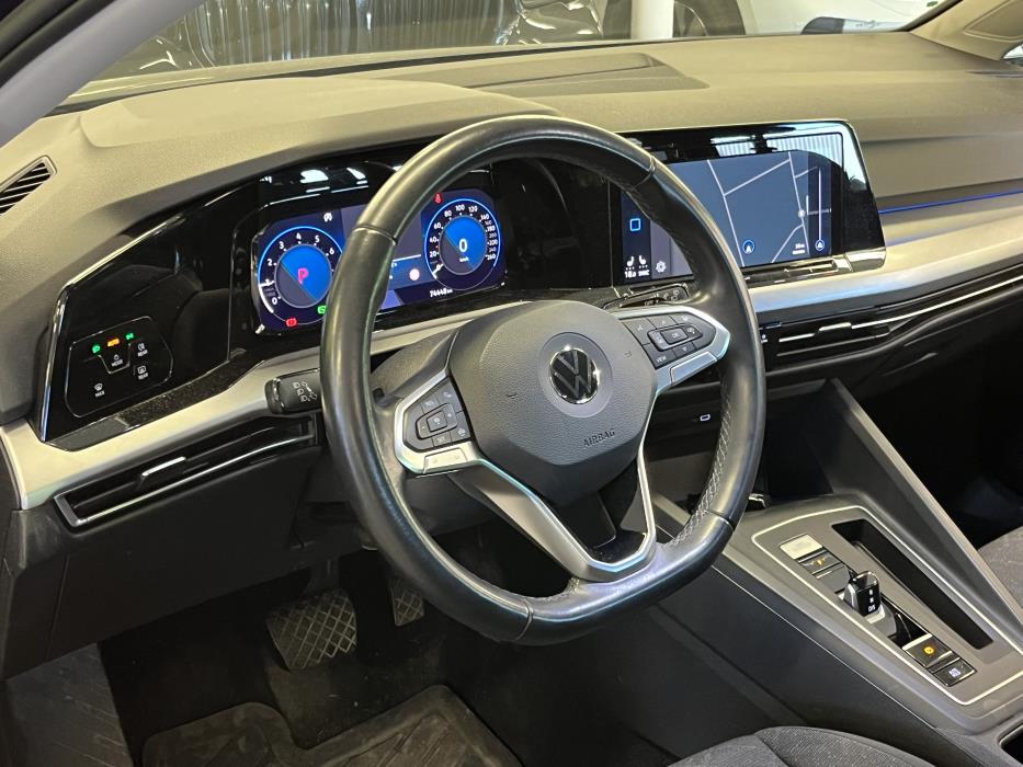 Volkswagen Golf 2021