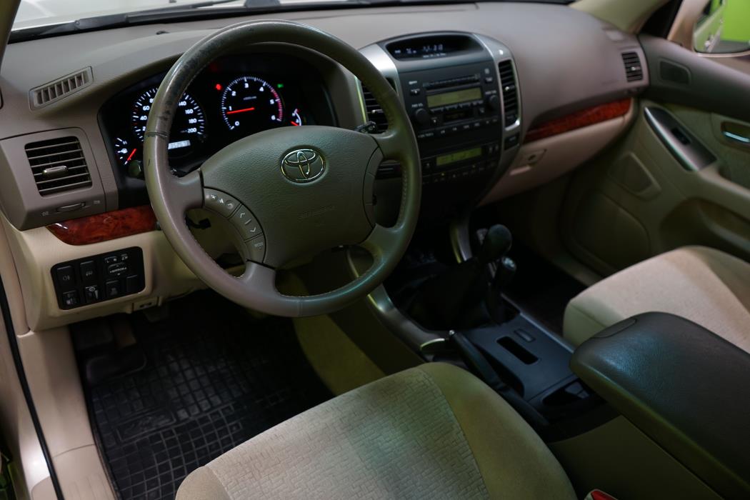 Toyota Land Cruiser 2008