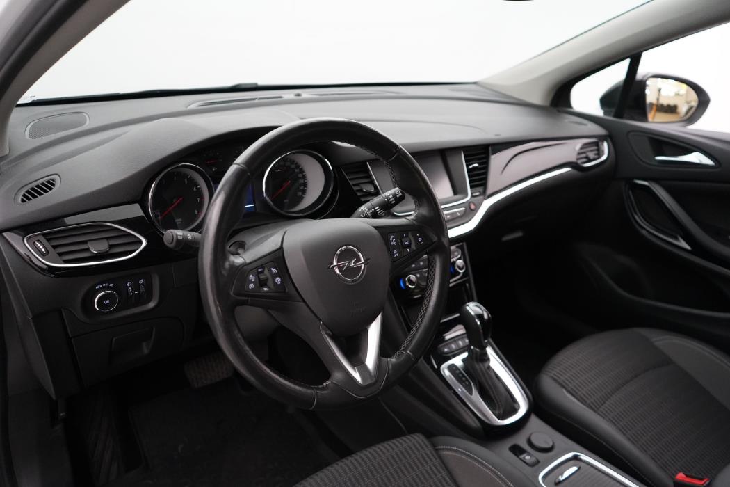Opel Astra 2022