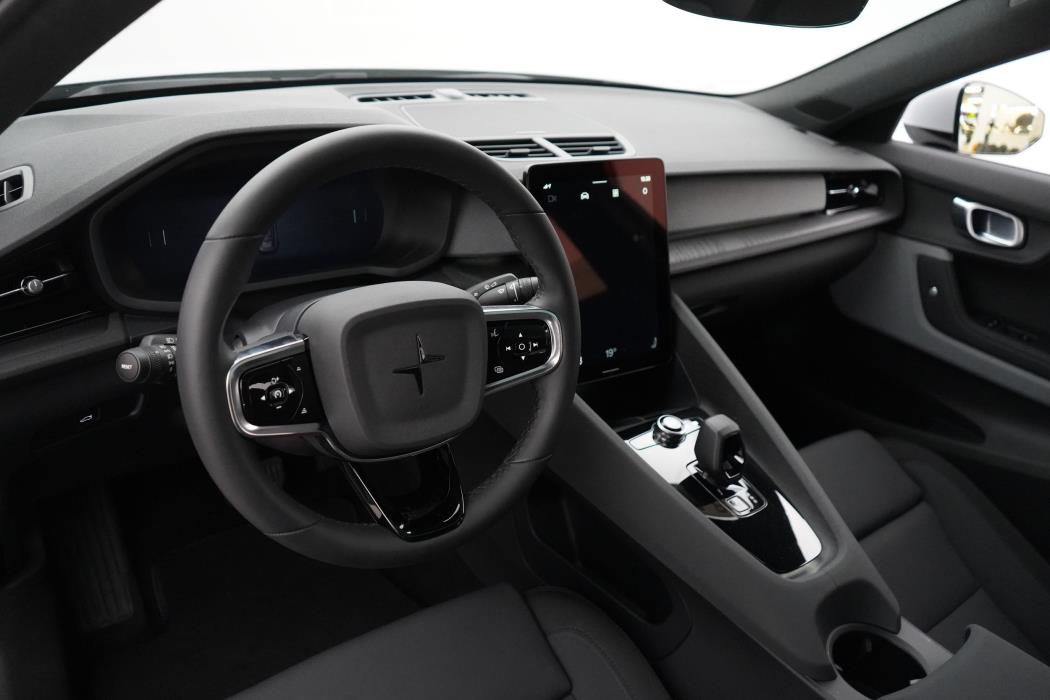 Polestar 2 2023