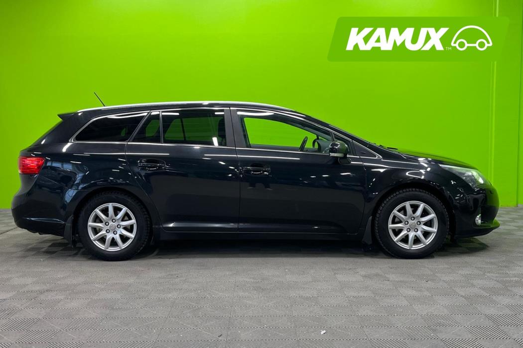 Toyota Avensis 2014