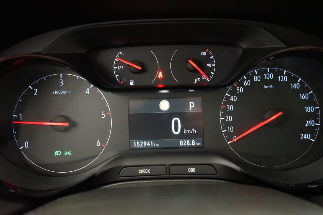 Opel Grandland X 2019