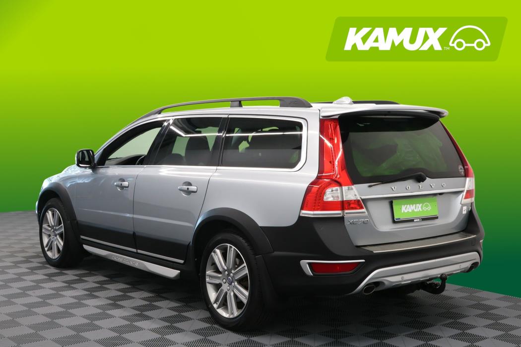 Volvo XC70 2015